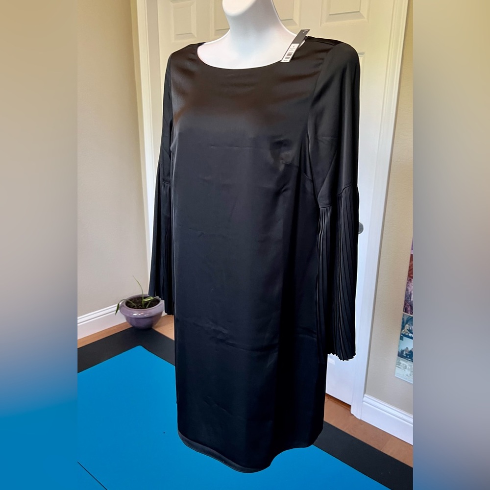 MIDI silky black dress